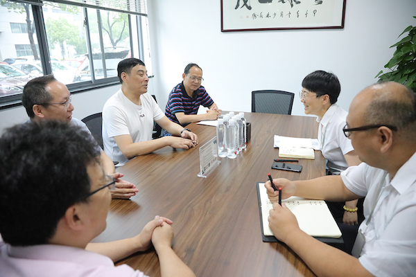 区社区培训学院院长慕名来菲律宾欧博(股份)有限公司官网探讨校企合作